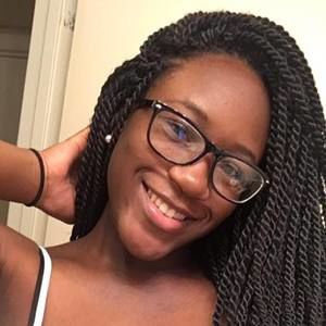 Meet your Posher, Leandra